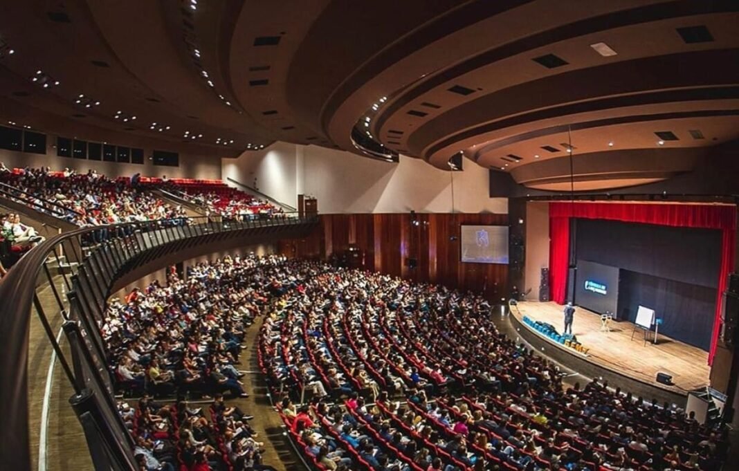 CONEBRA 2026 reúne mais de 2.500 empreendedores e consolida Goiânia no mapa dos grandes eventos empresariais do Brasil CONEBRA 2026 reúne mais de 2.500 empreendedores e consolida Goiânia no mapa dos grandes eventos empresariais do Brasil