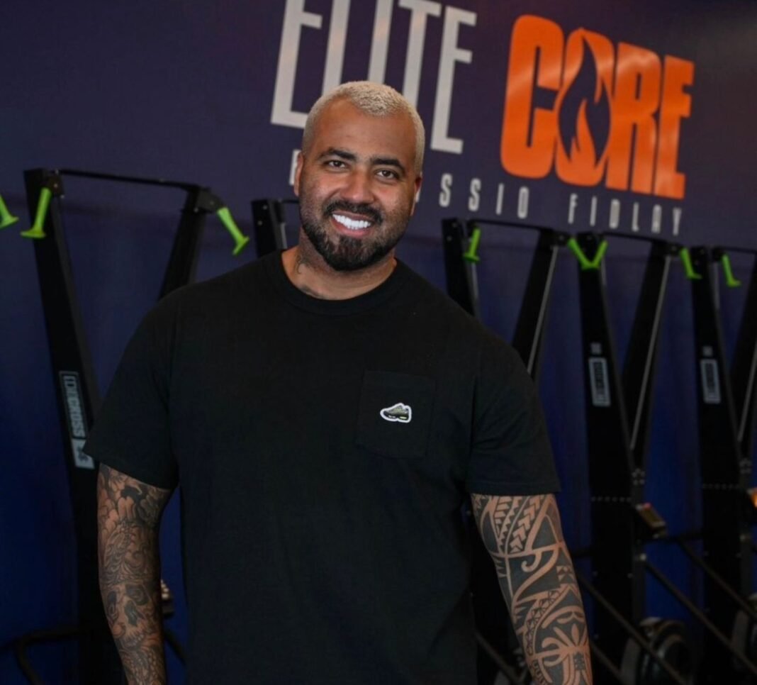 Cássio Fidlay lidera expansão do HYROX no Brasil e transforma Elite Core em referência do fitness de alta performance Cássio Fidlay