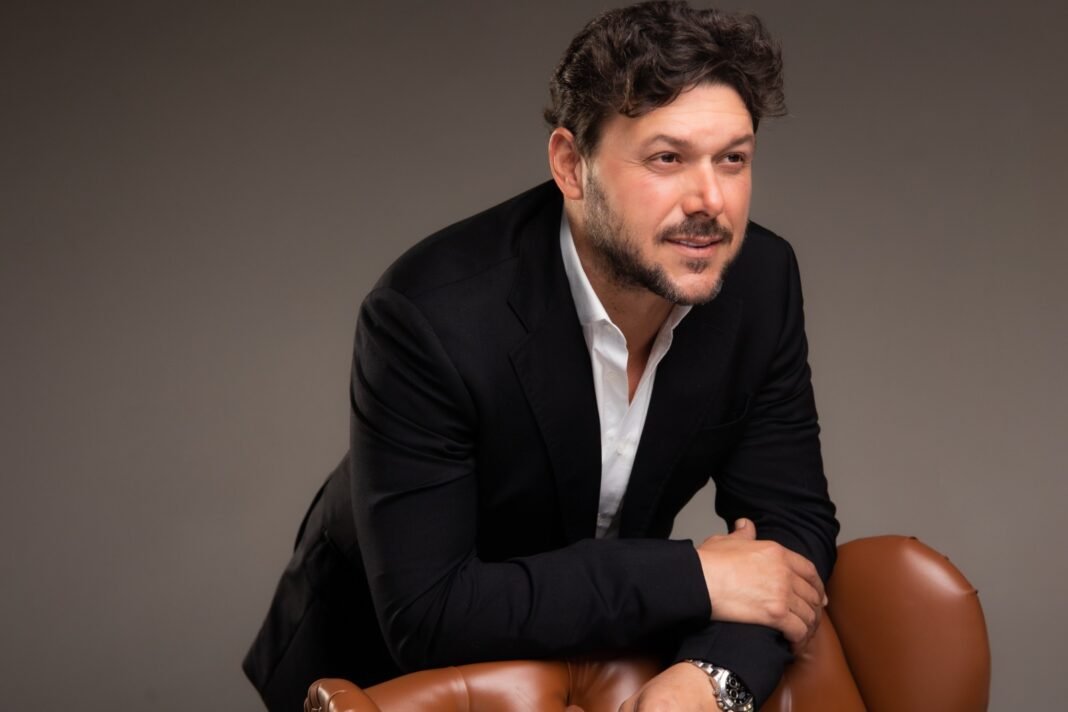 MS vive boom imobiliário, mas infraestrutura fica para trás, alerta Fauze Youssef Skaff Fauze Youssef Skaff, presidente da Skaff Construtora, destaca a possibilidade de MS investir em infraestrutura e ficar à frente de outros estados nesse setor.
