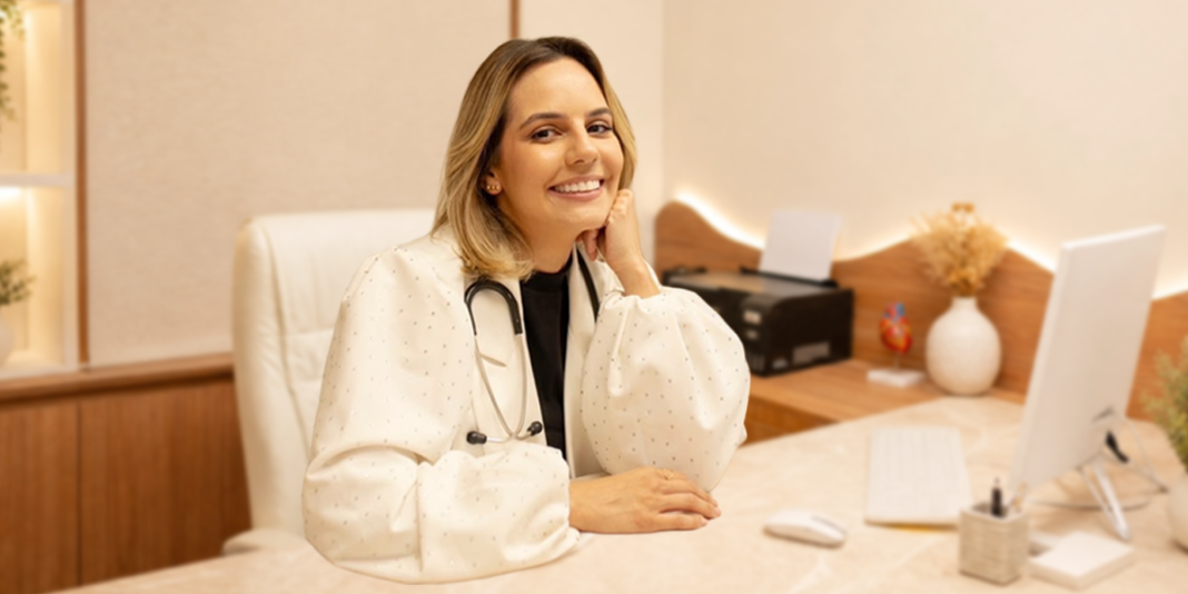 Dra. Laline Fortes explica quantas vezes uma criança pode adoecer por ano Dra. Laline Fortes explica que é normal ter de 8 a 12 episódios de infecções respiratórias por ano, se a criança apresentar boa evolução nos sintomas.