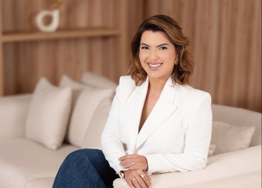 Dra. Karina Cavalcanti se destaca como referência em rejuvenescimento íntimo Dra. Karina Cavalcanti