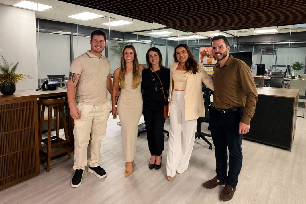 Missão internacional da Portohaus gera mais de US$10 milhões em negócios Portohaus fechou mais de US$10 milhões em vendas e investimentos captados na agenda realizada em Miami, Orlando e Nova York.
