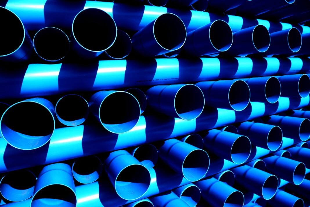 Asperbras entrega a base da irrigação de precisão inteligente com a tubulação, que garante a chegada do dado e a eficiência do projeto.