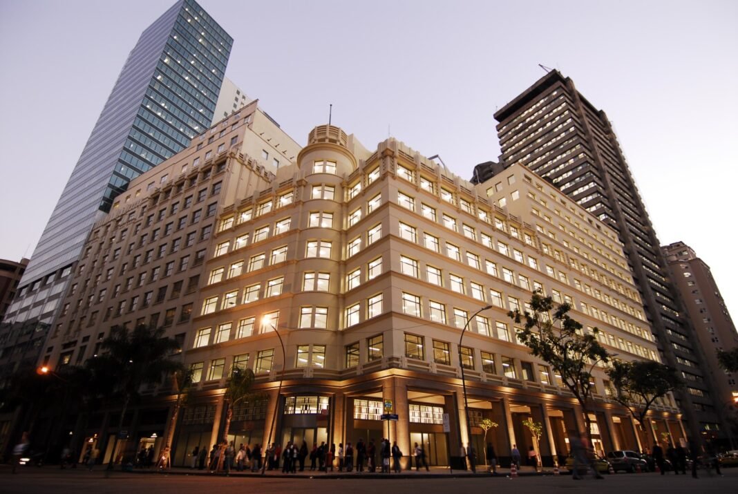 GTIS Partners passa a se chamar Brightshore Capital após transição para controle integral de seus sócios Edifício Castelo